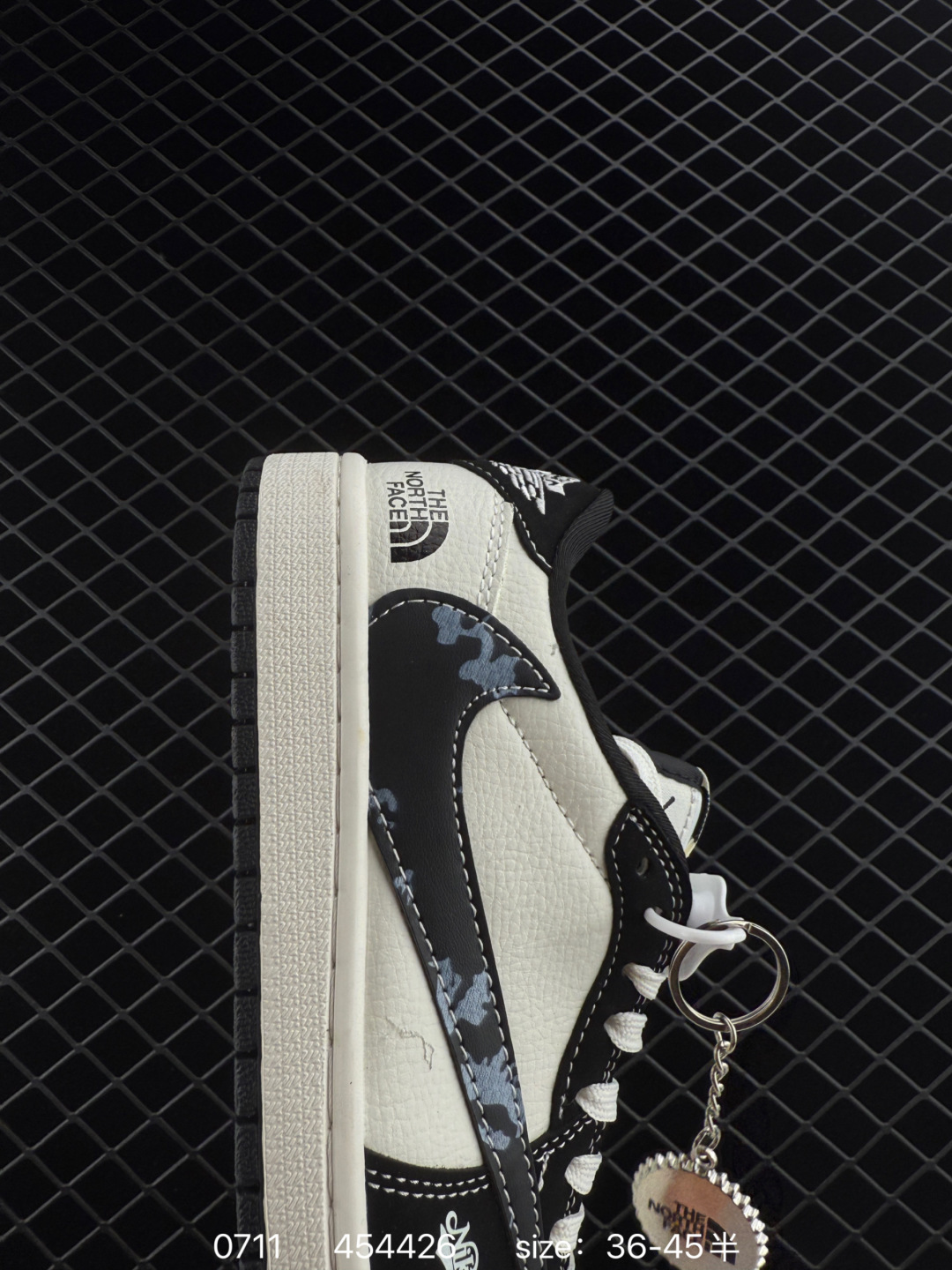 Nike Air Jordan 1 x Travis Scott